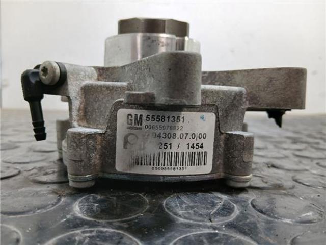 OPEL 55581351 Вакуумный насос в наличии Одесса