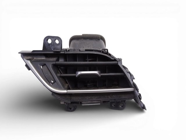 55660F4010 TOYOTA Решетка вентиляции салона на "торпедо" правая купить в Одесса