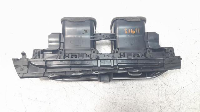 55670F4010 TOYOTA Решетка вентиляции салона на "торпедо" купить в Ужгород