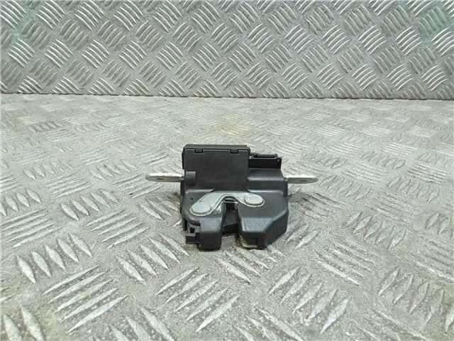 Fecho de tampa de porta-malas (de 3ª/5ª porta traseira) 55701971 FIAT