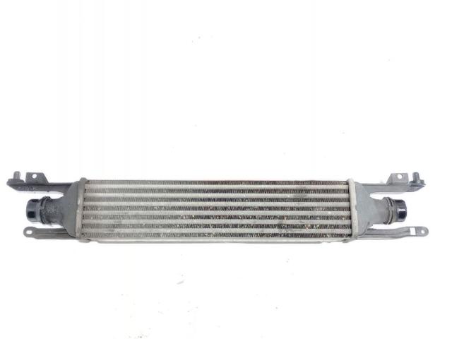 Radiador de intercooler 55702004 OPEL