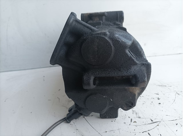 OPEL 55702161 Компрессор кондиционера в наличии Винница