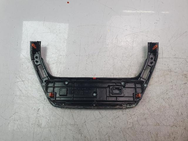 Unidade de controlo dos modos de aquecimento/condicionamento Toyota Corolla E21