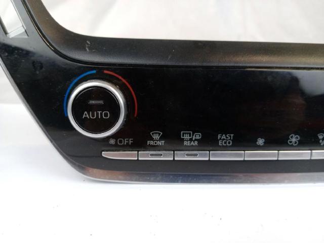 Unidade de controlo dos modos de aquecimento/condicionamento Toyota Corolla E21