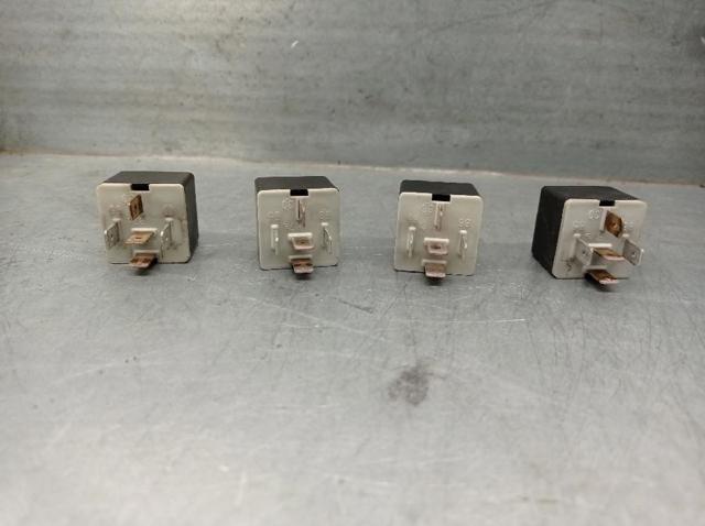 Relê da luz 56006707 Chrysler