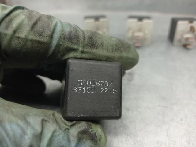 Relê da luz 56006707 Chrysler