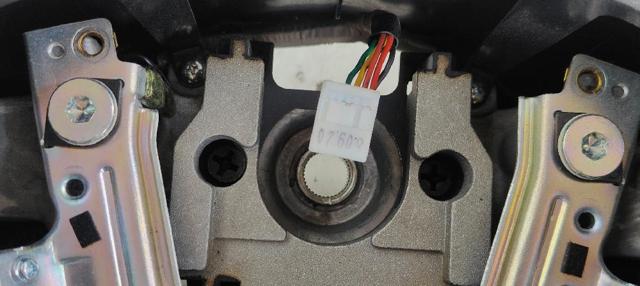 HYUNDAI 561101H190EQ Руль в наличии Чернигов