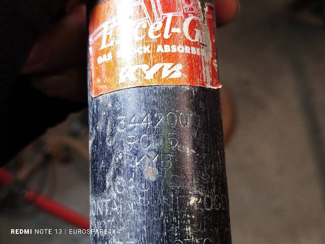 5611046G25 NISSAN Амортизатор передний купить в Запорожье