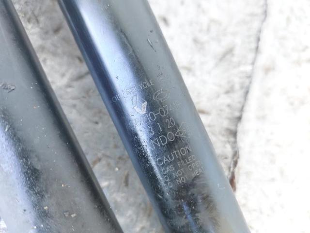 562100741R Амортизатор задний купить Тернополь