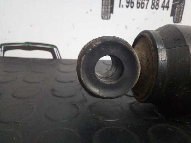 562100X801 NISSAN Амортизатор задний купить в Черкассы