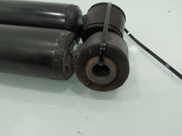 562101993R RENAULT Амортизатор задний купить в Хмельницкий