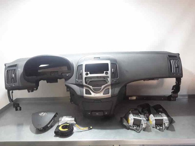 569002L300XP HYUNDAI Подушка безопасности (AIRBAG) водительская купить в Тернополь