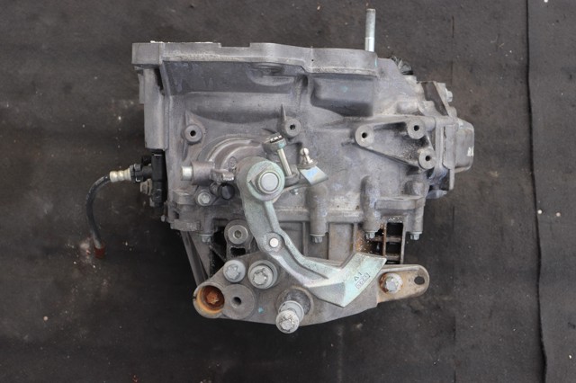 OPEL 5700043 КПП в наличии Ужгород