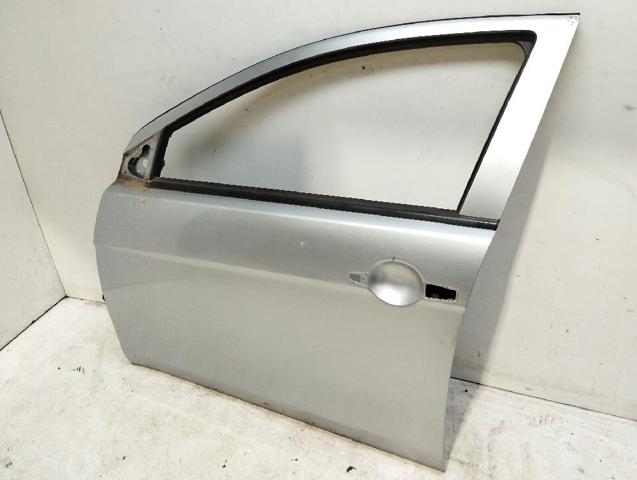 MITSUBISHI 5700A557 Дверь передняя левая в наличии Киев