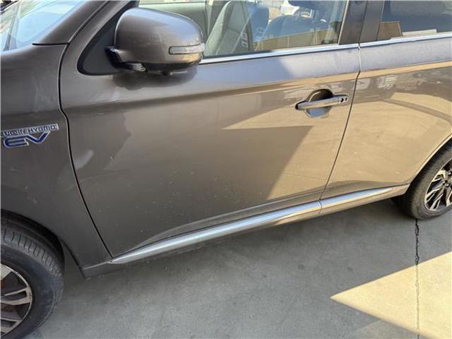 5700B859 MITSUBISHI Дверь передняя левая купить в Одесса