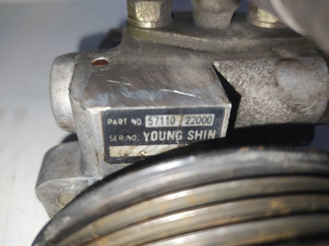 5711022000 HYUNDAI Насос гидроусилителя руля (ГУР) купить в Днепр