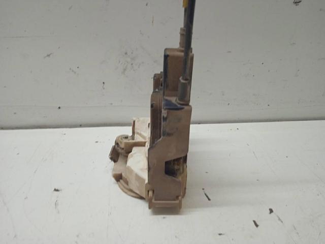 MITSUBISHI 5715A295 Замок двери передней левой в наличии Ровно