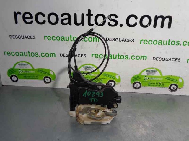 Fecho da porta traseira direita 5745A304 Mitsubishi