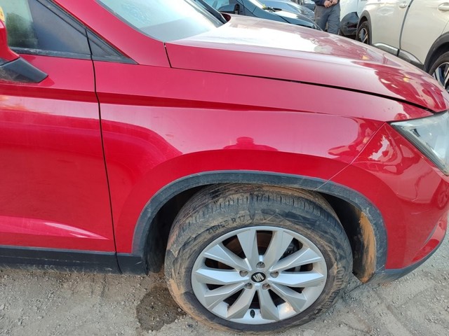 Pára-lama dianteiro direito Seat ATECA KH7, KHP