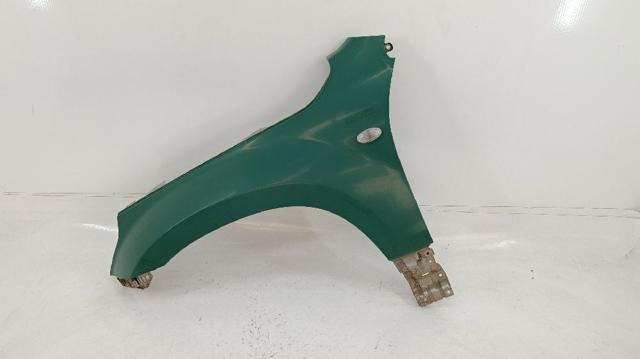 Pára-lama dianteiro esquerdo 5771065J10 SUZUKI