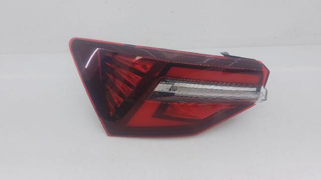 VAG 57A945207C Фонарь задний левый внешний в наличии Чернигов