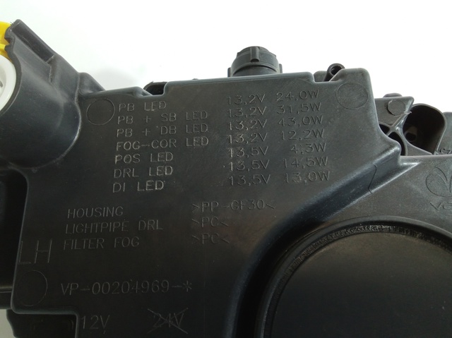 VAG 57B941015 Фара левая в наличии Львов