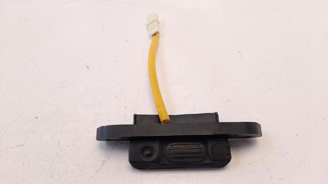 5810A054 Кнопка привода замка багажника купить Тернополь