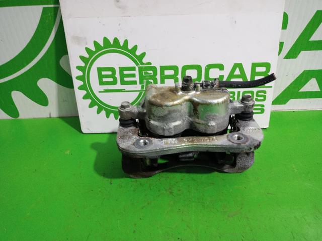 Suporte do freio dianteiro esquerdo 581104D200 Hyundai/Kia