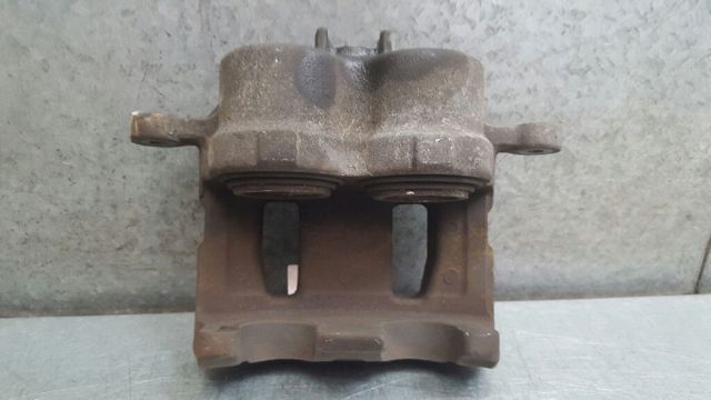 581802PA70 HYUNDAI Суппорт тормозной передний левый купить в Сумы