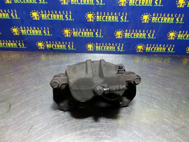 HYUNDAI 5819026A00 Суппорт тормозной передний правый в наличии Киев