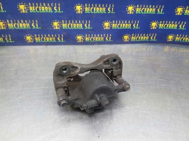 5819029A40 HYUNDAI Суппорт тормозной передний правый купить в Ужгород