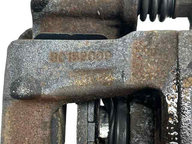 582303Z100 HYUNDAI Суппорт задний правый купить в Полтава