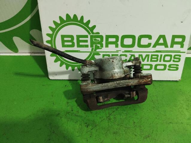 582304D200 Суппорт задний правый купить Ужгород