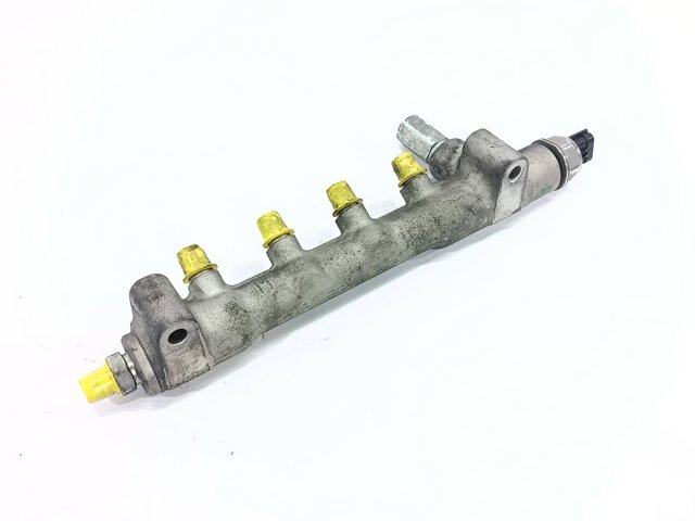 5824773 OPEL Распределитель топлива (рампа) купить в Чернигов