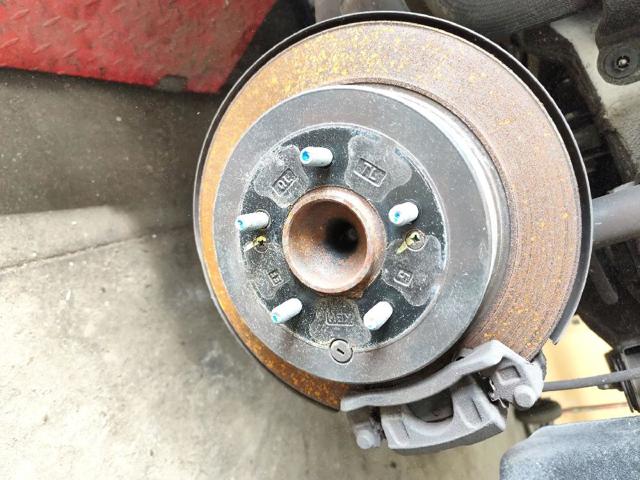 Disco do freio traseiro 58411D7000 HYUNDAI