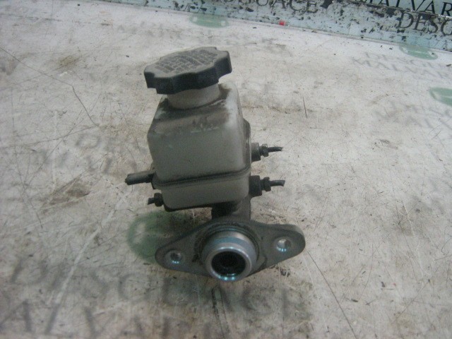 5851025000 HYUNDAI Цилиндр тормозной главный купить в Ирпень