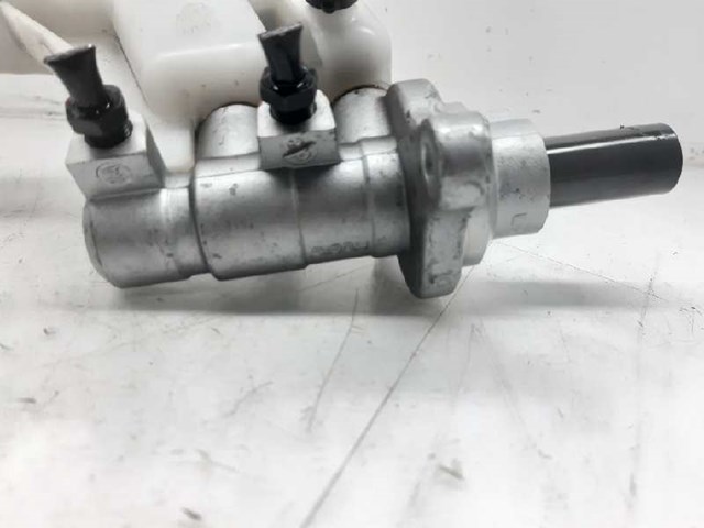 585102S101 Hyundai/Kia