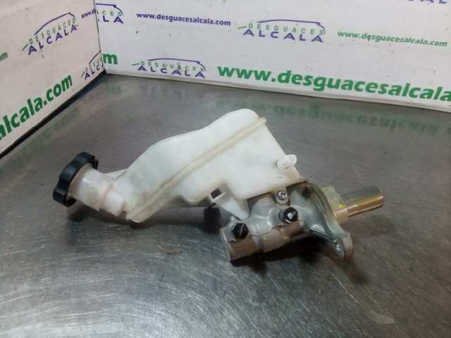 Cilindro mestre do freio KIA Carens 3
