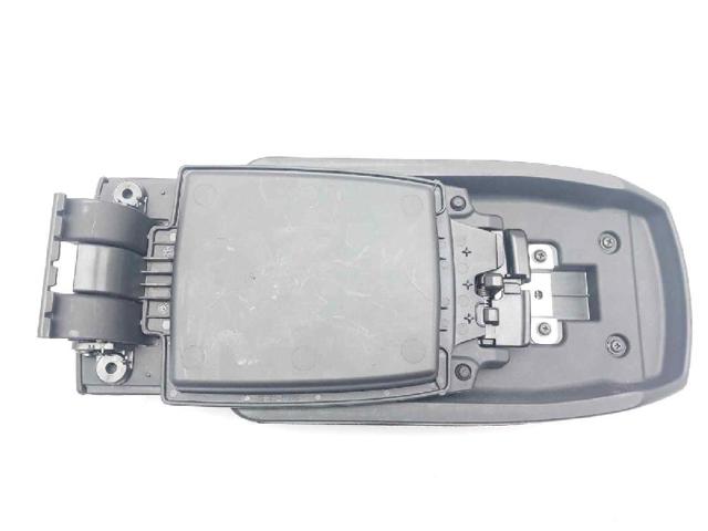 TOYOTA 5890502A20C0 Крышка подлокотника в наличии Черкассы