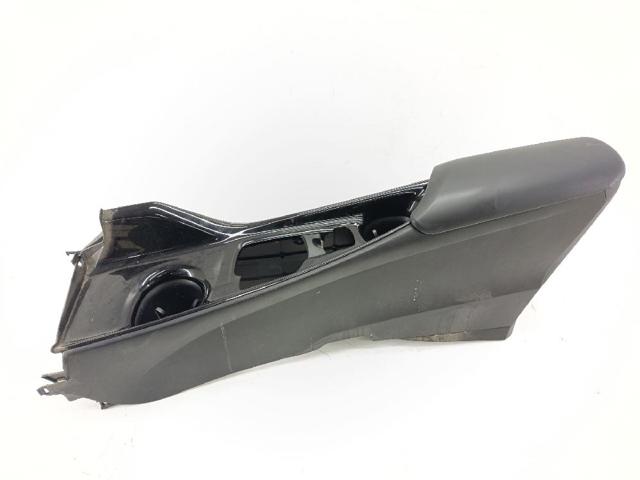 58905F4010C1 TOYOTA Крышка подлокотника купить в Чернигов