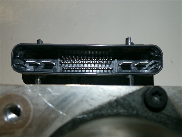 589102K830 HYUNDAI Блок управления АБС (ABS) гидравлический купить в Сумы