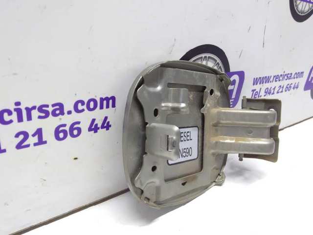 Alcapão do tanque de combustível Mitsubishi Outlander CWW