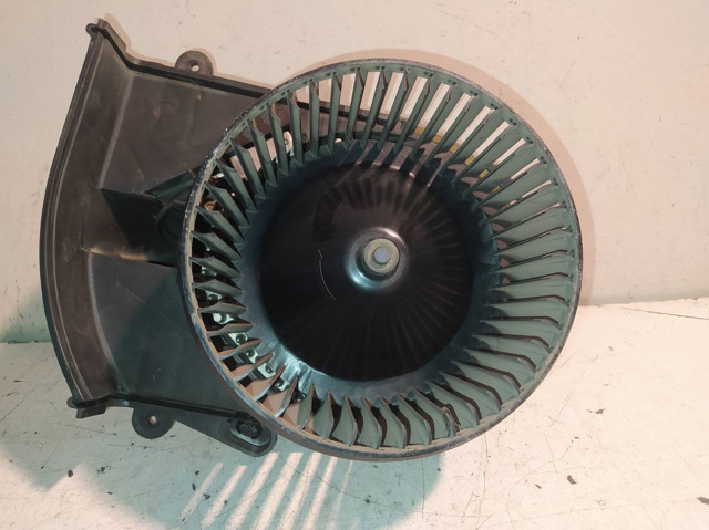 Motor de aquecimento para Lancia PHEDRA 2.2 JTD (179AXC1A) 4HW 599128800