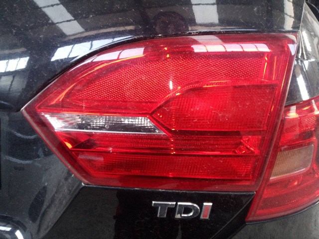 Luz traseira interna direita para Volkswagen Jetta iv 5C6945260
