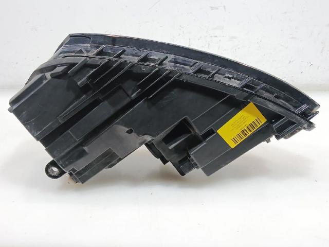 VAG 5C7941006H Правая фара в наличии Чернигов