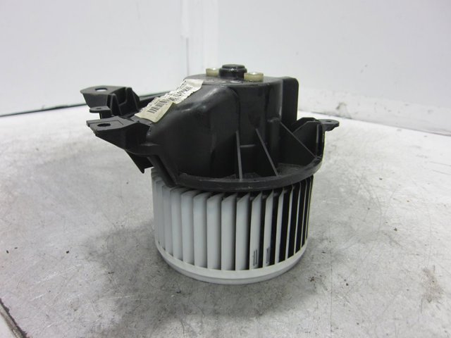 Motor de aquecimento para Opel Corsa D (S07) (2006-2014) 1.3 CDTI (L08,L68) A13DTCZ13DTJ 5D3330100