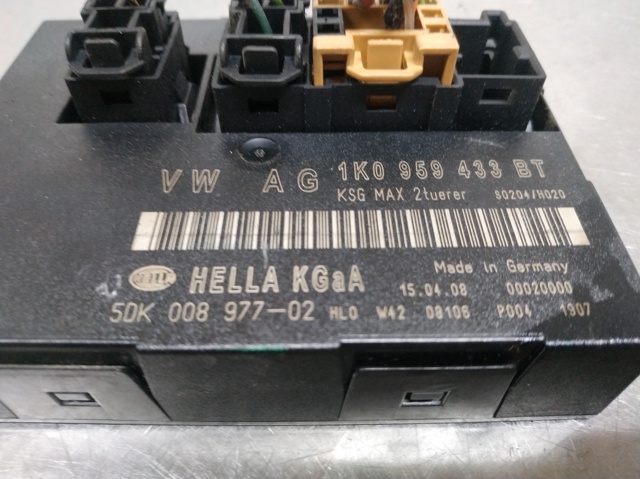 VAG 5DK00897702 в наличии Ровно