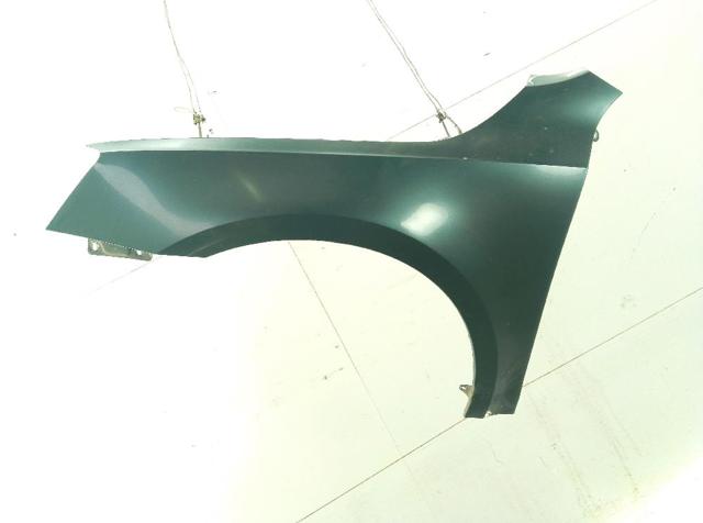 Pára-lama dianteiro esquerdo Skoda Octavia 5E3, NL3, NR3