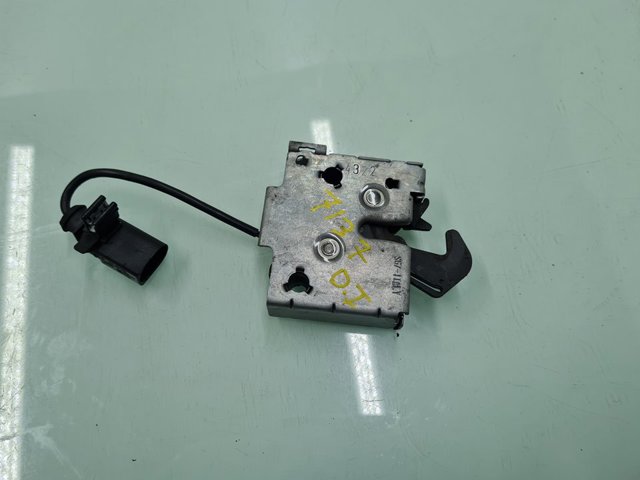 5E3823509A Замок капота купить Львов