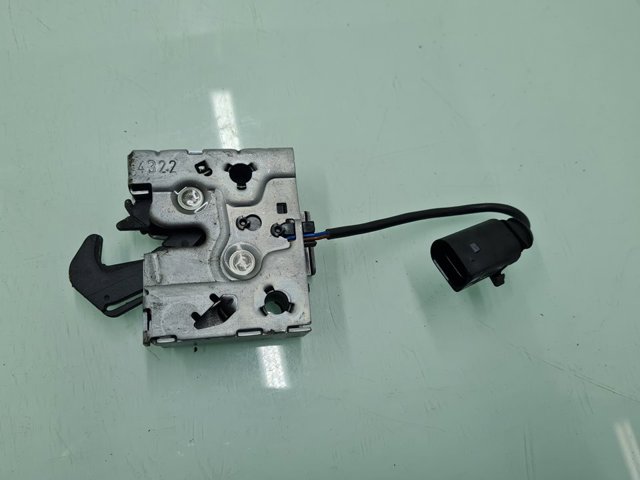 VAG 5E3823509A Замок капота в наличии Хмельницкий